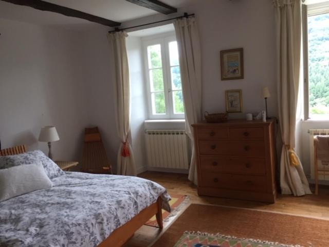 Le Couvent Bed & Breakfast Saint-Just-sur-Viaur ภายนอก รูปภาพ